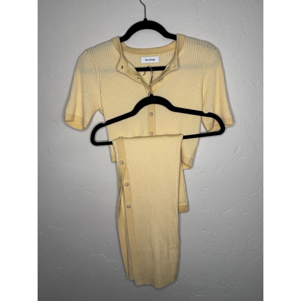 Naadam Cashmere butter yellow skirt and stop size s